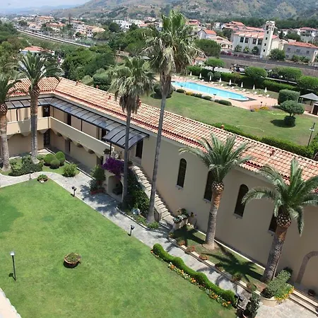 Palazzo Del Capo 호텔 치타델라 델 카포